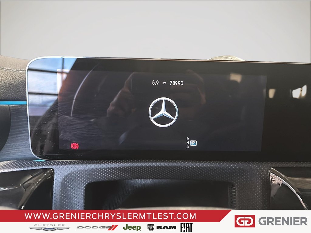 Mercedes-Benz CLA CLA 250 + 4MATIC + TOIT OUVRANT PANO 2023 à Pointe-Aux-Trembles, Québec - 13 - w1024h768px