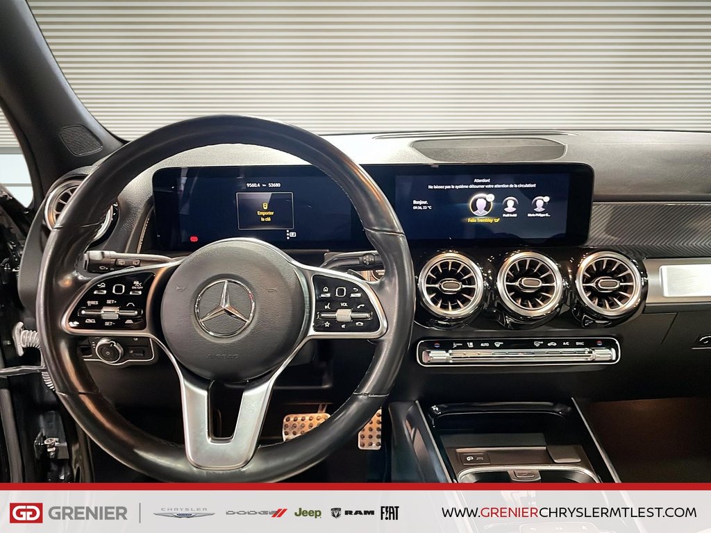 2022 Mercedes-Benz GLB GLB 250 + 4MATIC + TOIT OUVRANT PANO in Pointe-Aux-Trembles, Quebec - 8 - w1024h768px