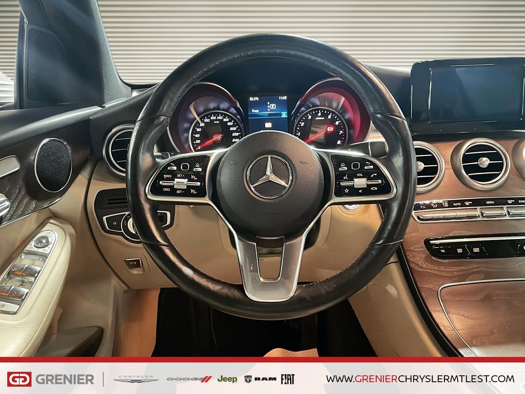 2020 Mercedes-Benz GLC GLC 300 + AWD + CUIR + CARPLAY in Pointe-Aux-Trembles, Quebec - 9 - w1024h768px
