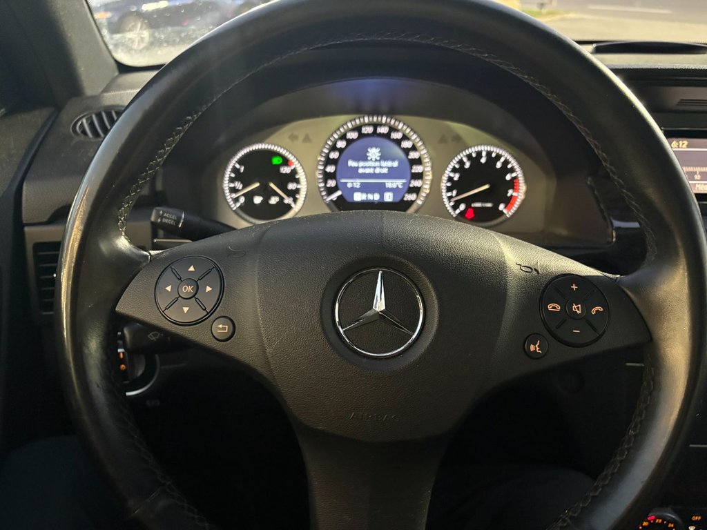 Mercedes-Benz GLK-Class GLK 350 2012 à Pointe-Aux-Trembles, Québec - 16 - w1024h768px