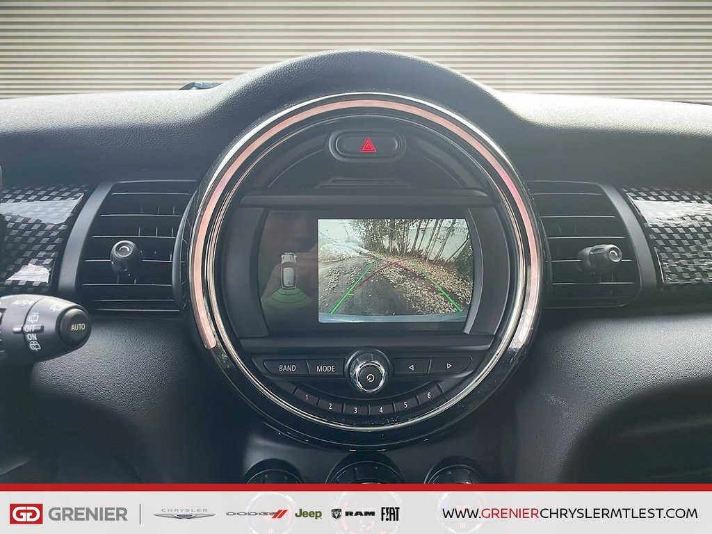 2019 MINI 3 Door COOPER S + TOIT OUVRANT PANO in Pointe-Aux-Trembles, Quebec - 12 - w1024h768px