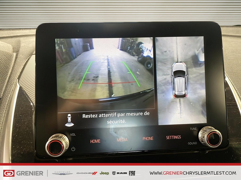 Mitsubishi ECLIPSE CROSS AWD + TOIT OUVRANT PANO + CARPLAY 2023 à Pointe-Aux-Trembles, Québec - 12 - w1024h768px