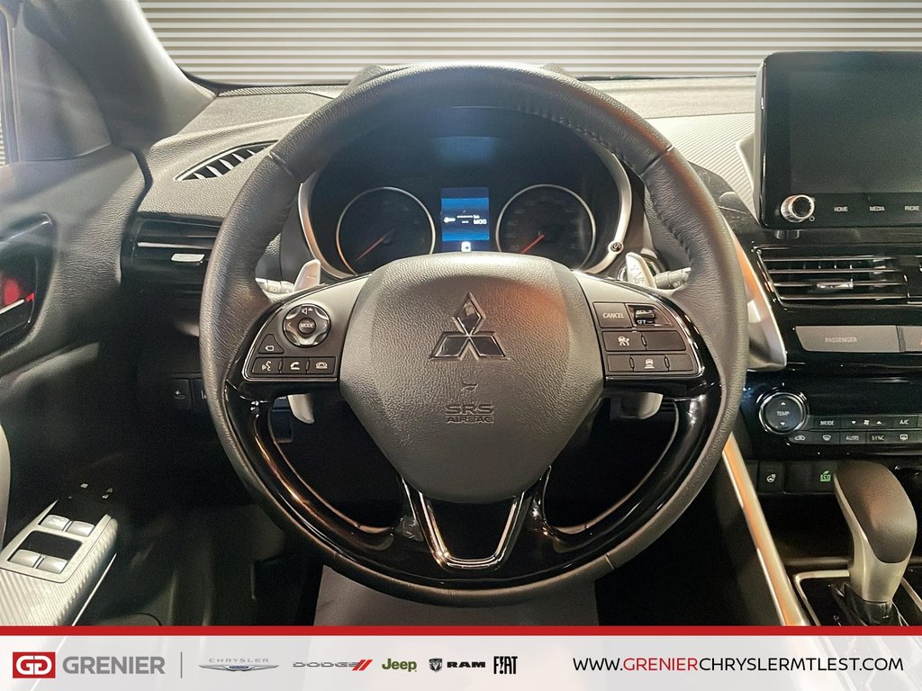 Mitsubishi ECLIPSE CROSS AWD + TOIT OUVRANT PANO + CARPLAY 2023 à Pointe-Aux-Trembles, Québec - 9 - w1024h768px