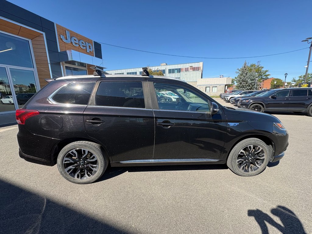 Mitsubishi Outlander PHEV  2018 à Pointe-Aux-Trembles, Québec - 7 - w1024h768px