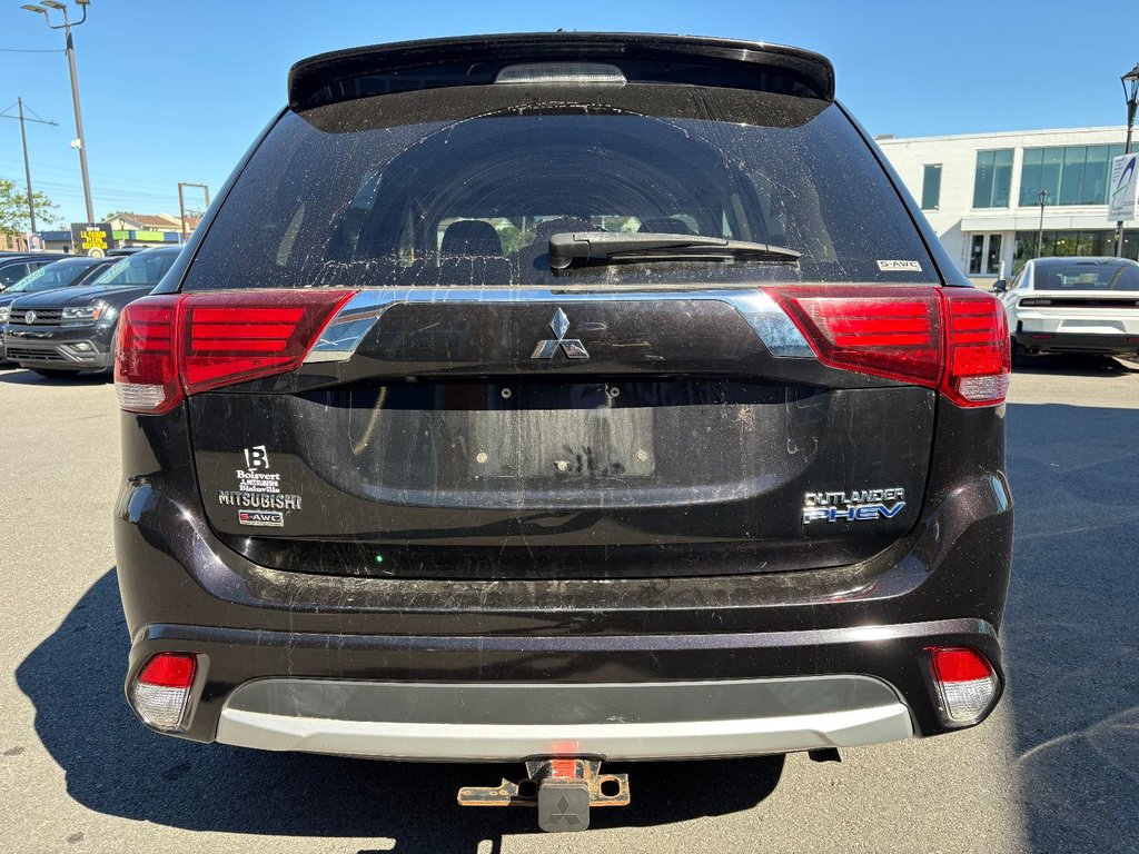 Mitsubishi Outlander PHEV  2018 à Pointe-Aux-Trembles, Québec - 13 - w1024h768px