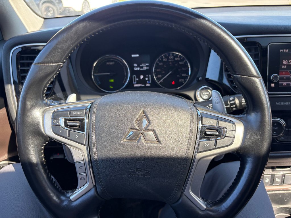 Mitsubishi Outlander PHEV  2018 à Pointe-Aux-Trembles, Québec - 19 - w1024h768px
