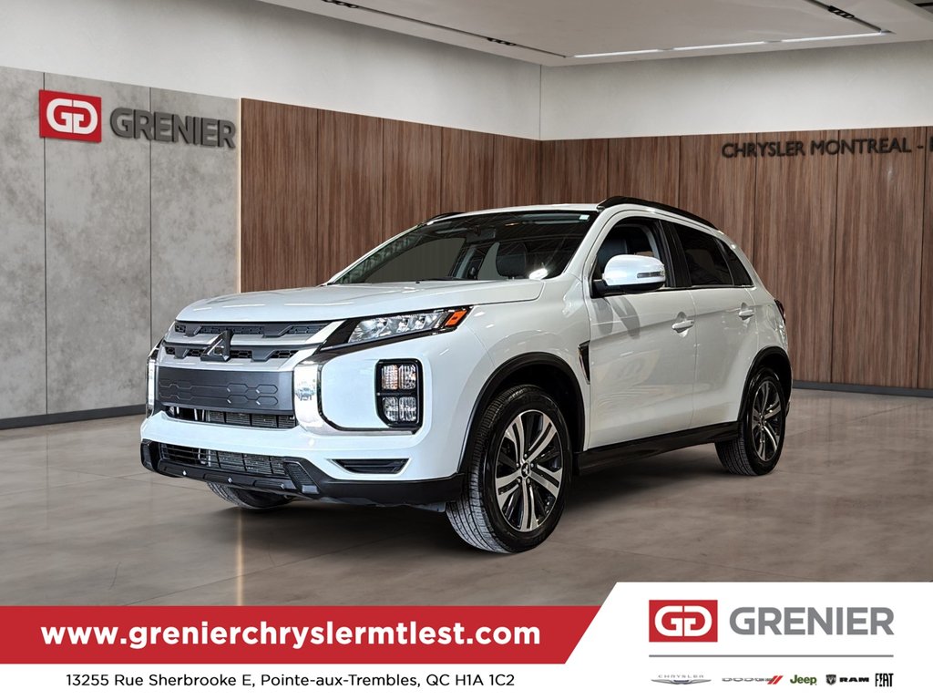 2023 Mitsubishi RVR SEL AWD in Pointe-Aux-Trembles, Quebec - 1 - w1024h768px