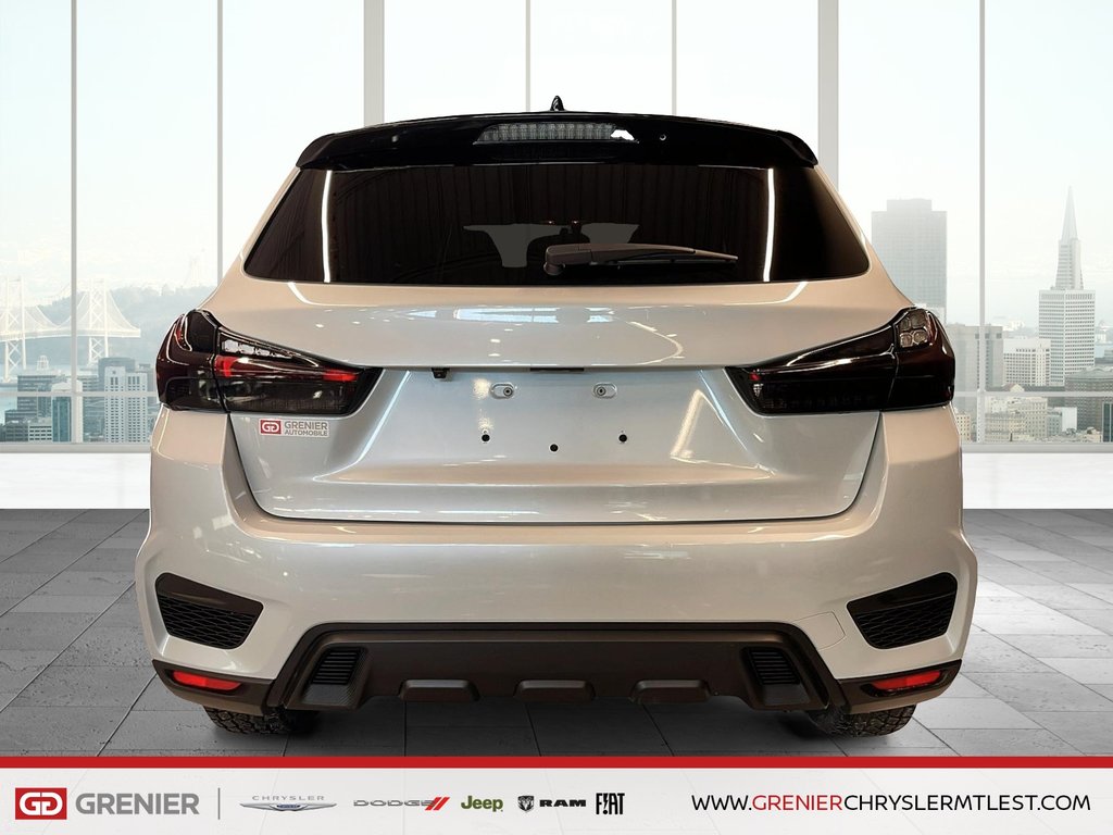 Mitsubishi RVR SE + AWD + BLUETOOTH + CAMERA DE RECUL 2024 à Pointe-Aux-Trembles, Québec - 3 - w1024h768px
