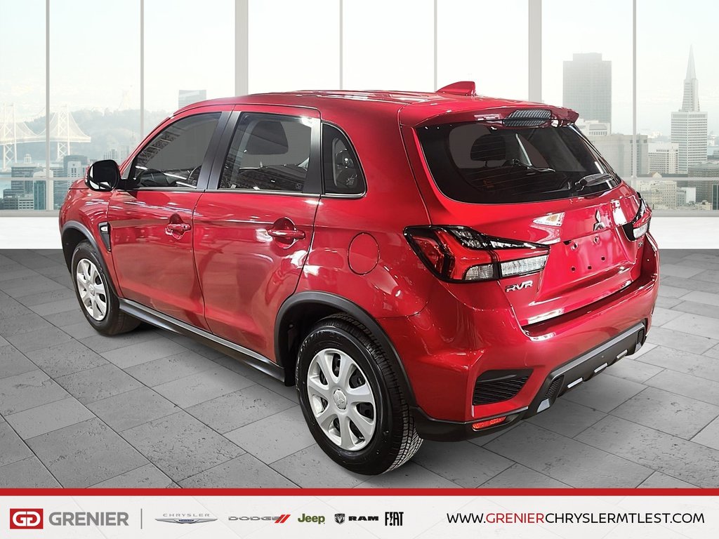 Mitsubishi RVR ES + 4WD + CARPLAY 2024 à Pointe-Aux-Trembles, Québec - 4 - w1024h768px
