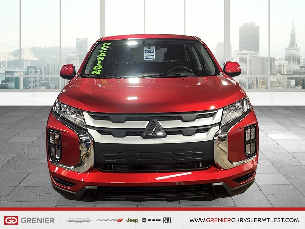 Mitsubishi RVR ES + 4WD + CARPLAY 2024 à Pointe-Aux-Trembles, Québec - 2 - w1024h768px