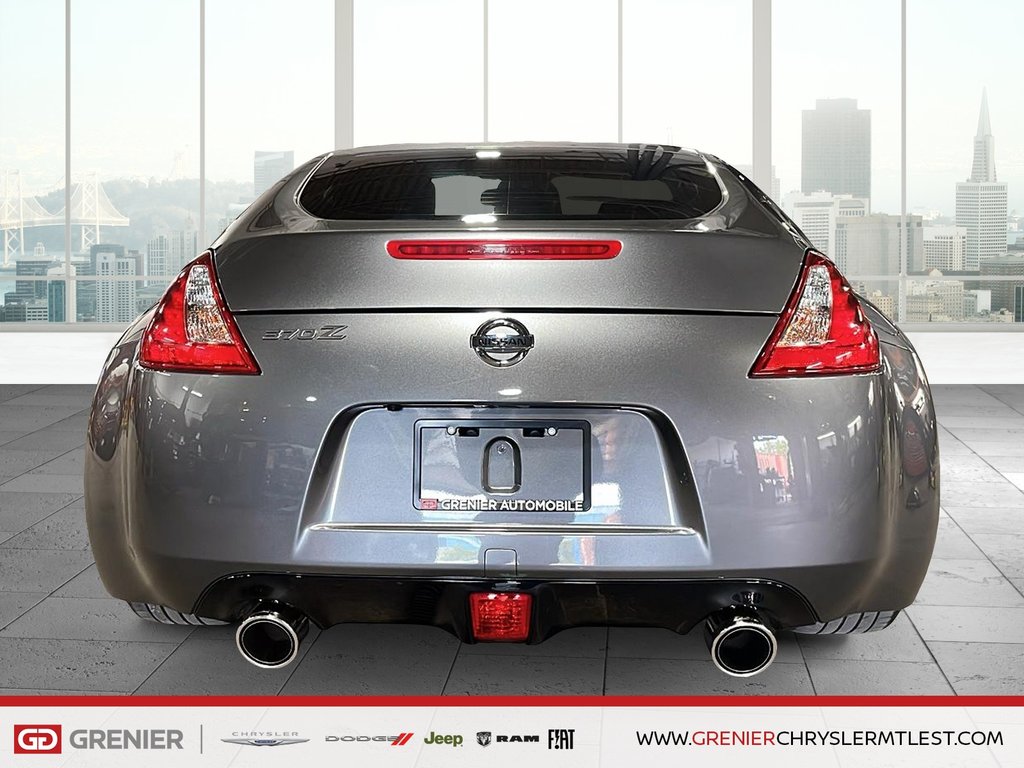 Nissan 370Z coupe RWD  + MANUELLE + BLUETOOTH 2020 à Pointe-Aux-Trembles, Québec - 3 - w1024h768px