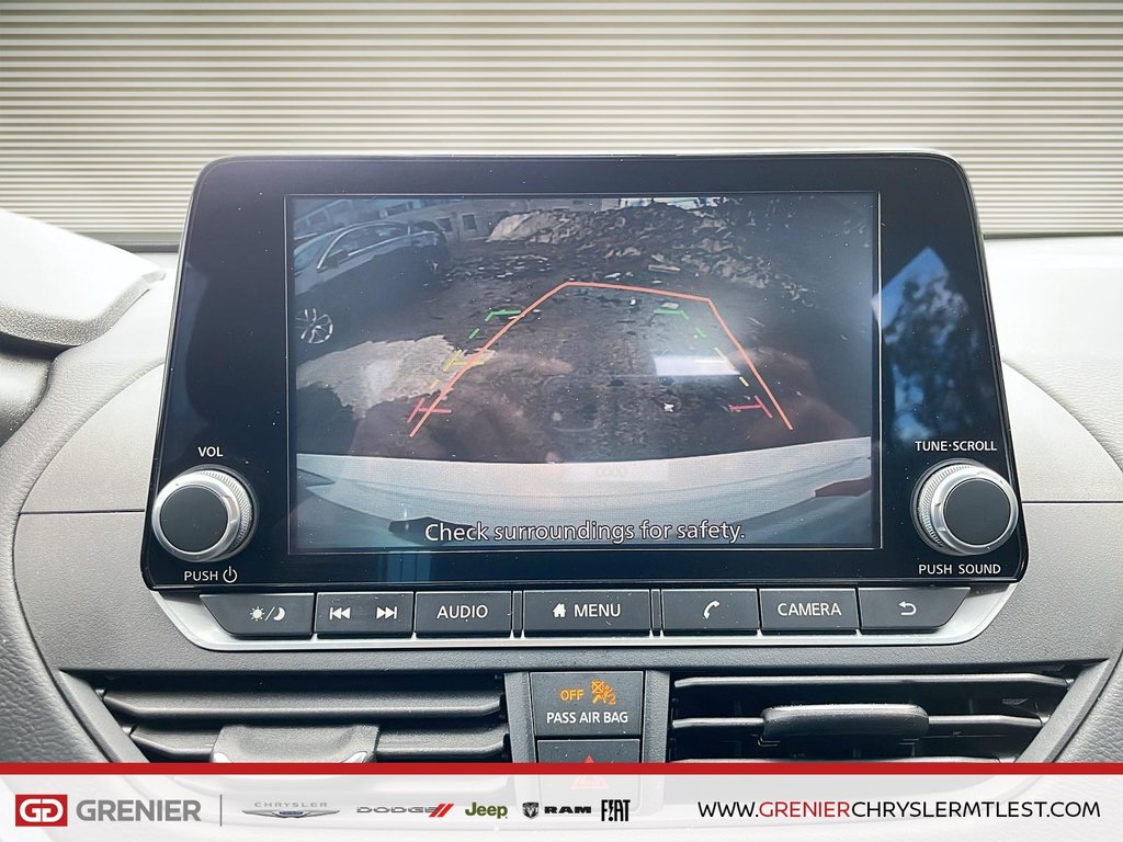 Nissan Altima S + AWD + CARPLAY 2024 à Pointe-Aux-Trembles, Québec - 17 - w1024h768px