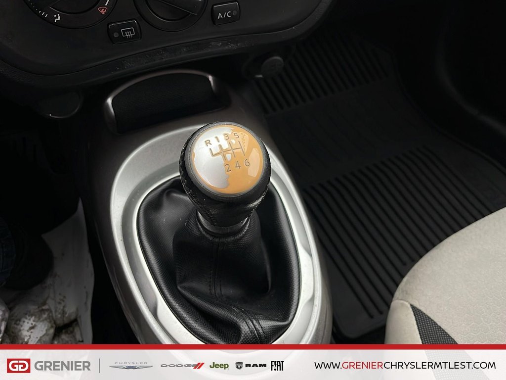 2013 Nissan JUKE in Pointe-Aux-Trembles, Quebec - 11 - w1024h768px