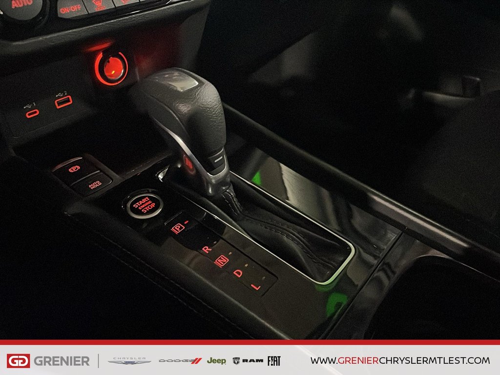 Nissan Kicks SV + DEMARREUR + CARPLAY 2024 à Pointe-Aux-Trembles, Québec - 11 - w1024h768px