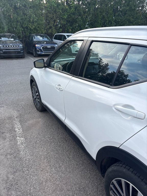 2024 Nissan Kicks SV in Pointe-Aux-Trembles, Quebec - 7 - w1024h768px