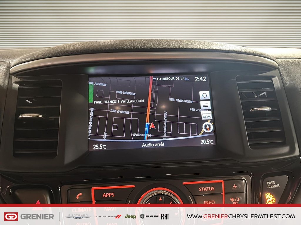 Nissan Pathfinder SV + AWD + ATTACHE-REMORQUE 2019 à Pointe-Aux-Trembles, Québec - 16 - w1024h768px