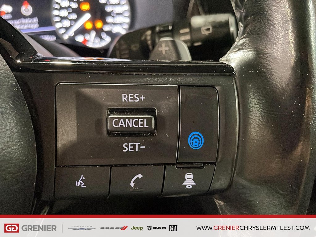 2022 Nissan Pathfinder S + AWD + NAVIGATION GPS + CARPLAY in Pointe-Aux-Trembles, Quebec - 14 - w1024h768px