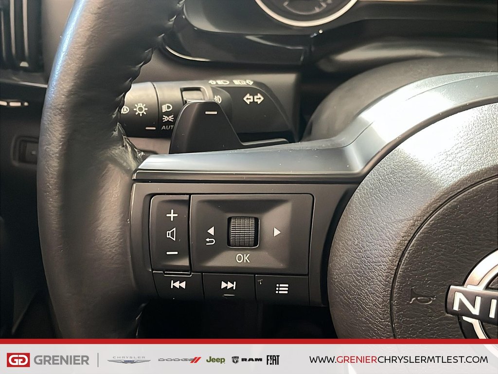 2024 Nissan Pathfinder SV + AWD + TOIT OUVRANT PANO + CARPLAY in Pointe-Aux-Trembles, Quebec - 12 - w1024h768px