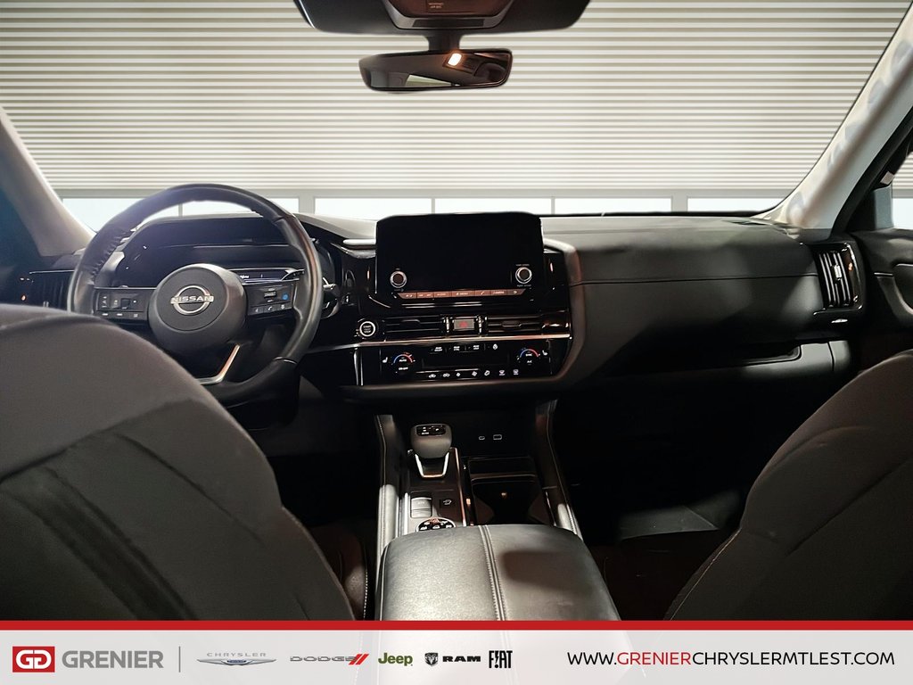 Nissan Pathfinder SV + AWD + TOIT OUVRANT PANO + CARPLAY 2024 à Pointe-Aux-Trembles, Québec - 8 - w1024h768px