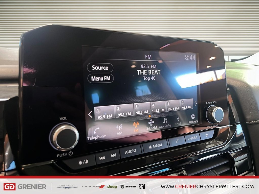 2024 Nissan Pathfinder SV + AWD + TOIT OUVRANT PANO + CARPLAY in Pointe-Aux-Trembles, Quebec - 18 - w1024h768px