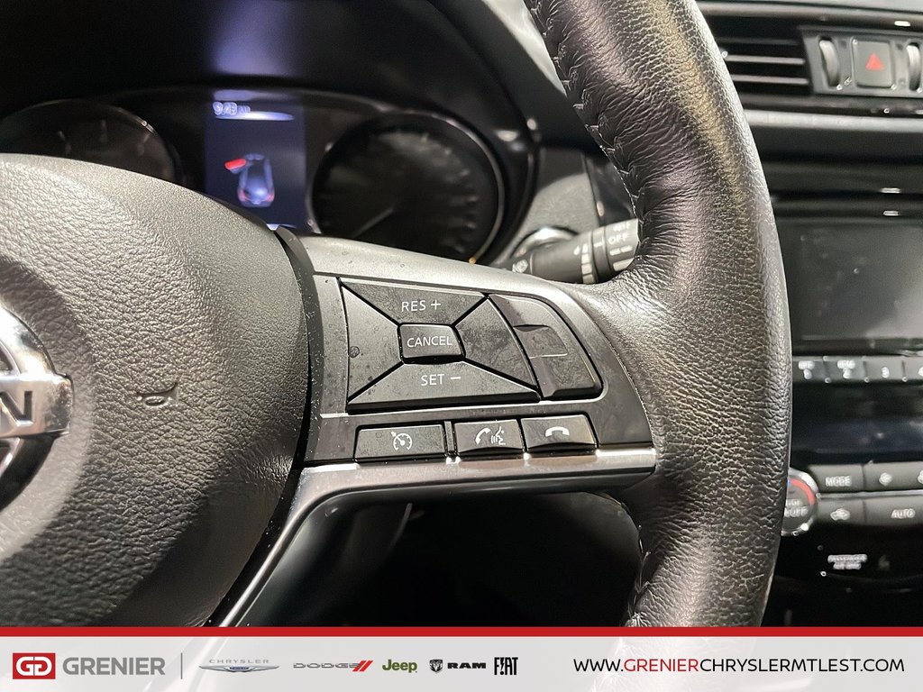 Nissan Qashqai AWD + TOIT OUVRANT + BLUETOOTH 2018 à Pointe-Aux-Trembles, Québec - 14 - w1024h768px