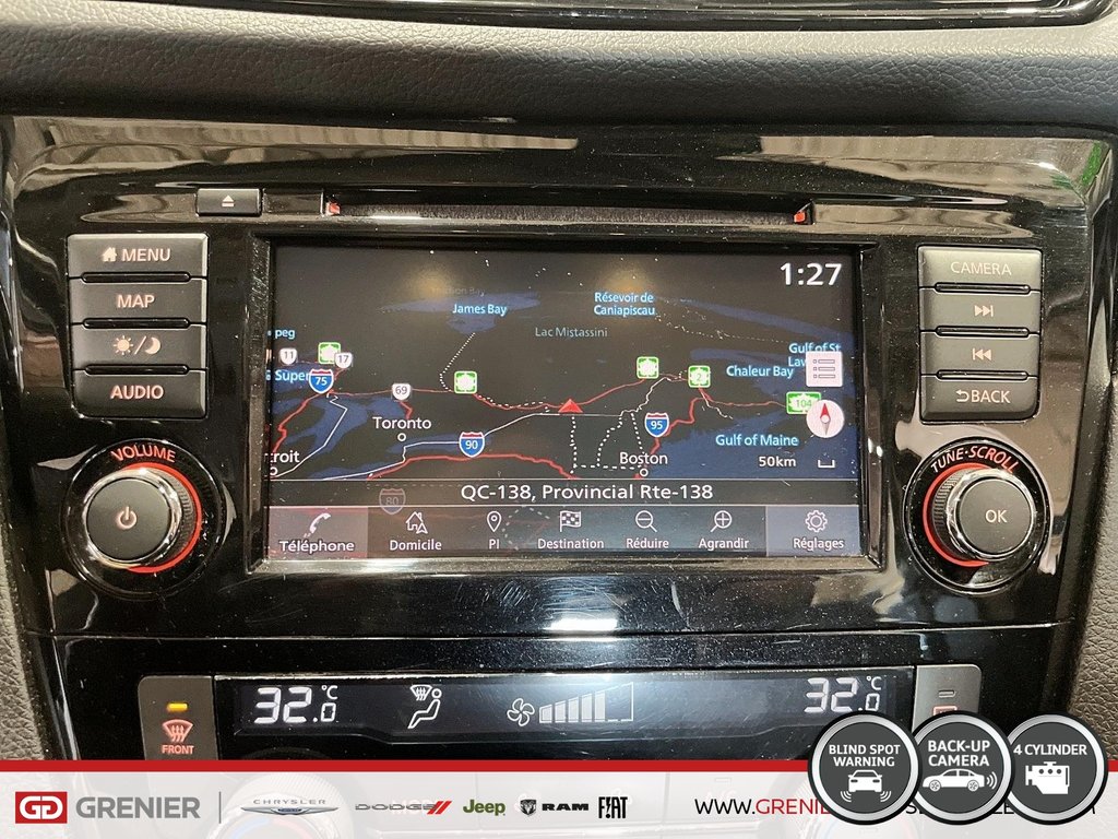 2019 Nissan Qashqai SL + AWD + CUIR + GPS + CARPLAY in Pointe-Aux-Trembles, Quebec - 13 - w1024h768px