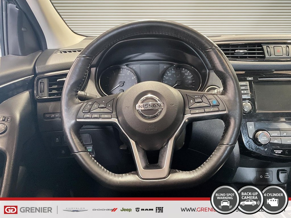 2019 Nissan Qashqai SL + AWD + CUIR + GPS + CARPLAY in Pointe-Aux-Trembles, Quebec - 8 - w1024h768px