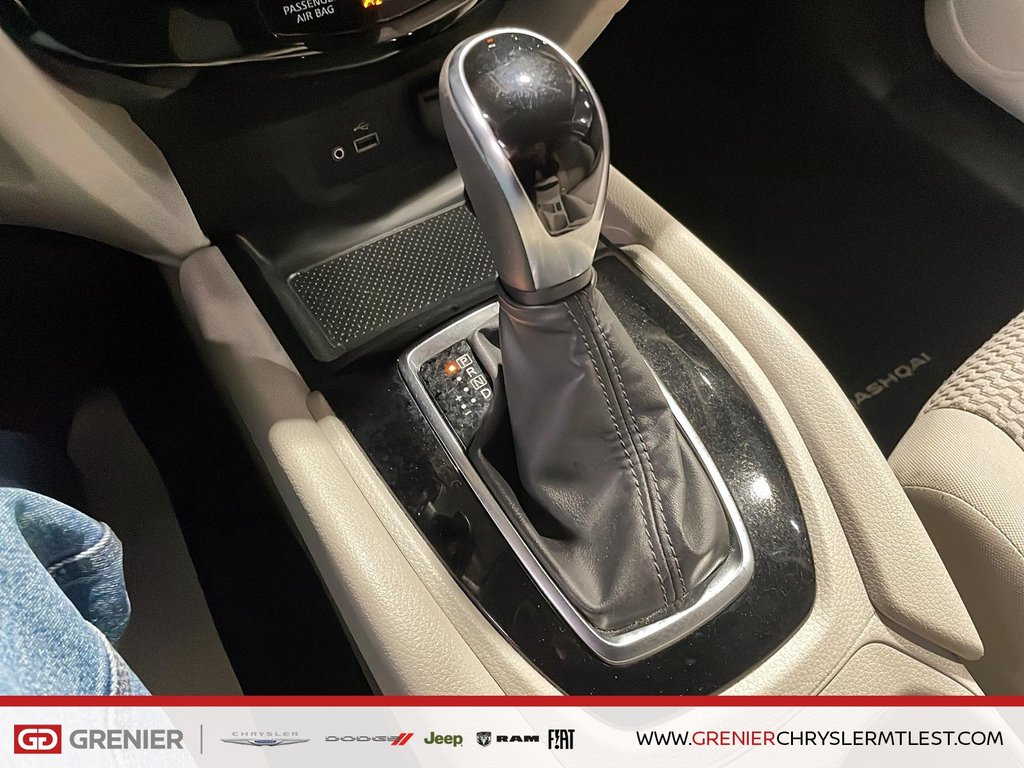 Nissan Qashqai AWD + GROUPE ELECTRIQUE 2020 à Pointe-Aux-Trembles, Québec - 12 - w1024h768px