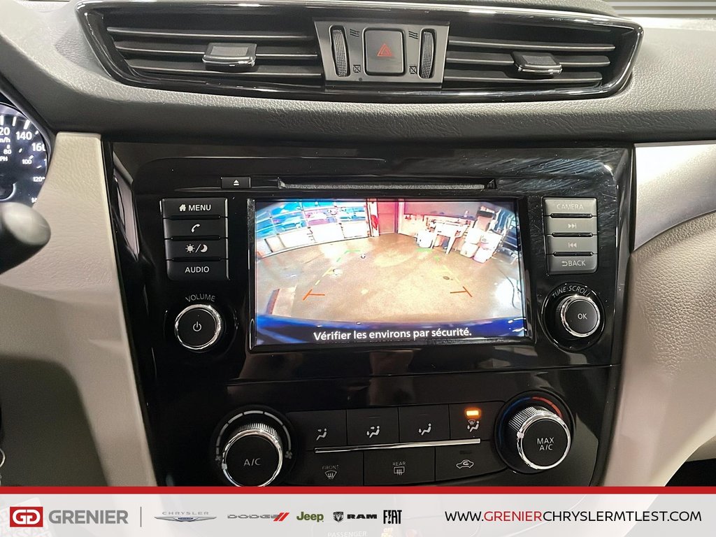 Nissan Qashqai AWD + GROUPE ELECTRIQUE 2020 à Pointe-Aux-Trembles, Québec - 13 - w1024h768px