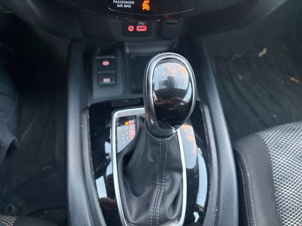 2021 Nissan Qashqai in Pointe-Aux-Trembles, Quebec - 17 - w1024h768px