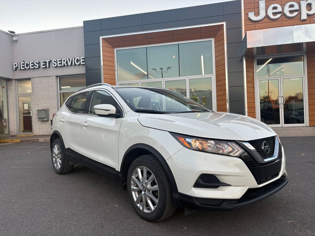 2021 Nissan Qashqai in Pointe-Aux-Trembles, Quebec - 4 - w1024h768px
