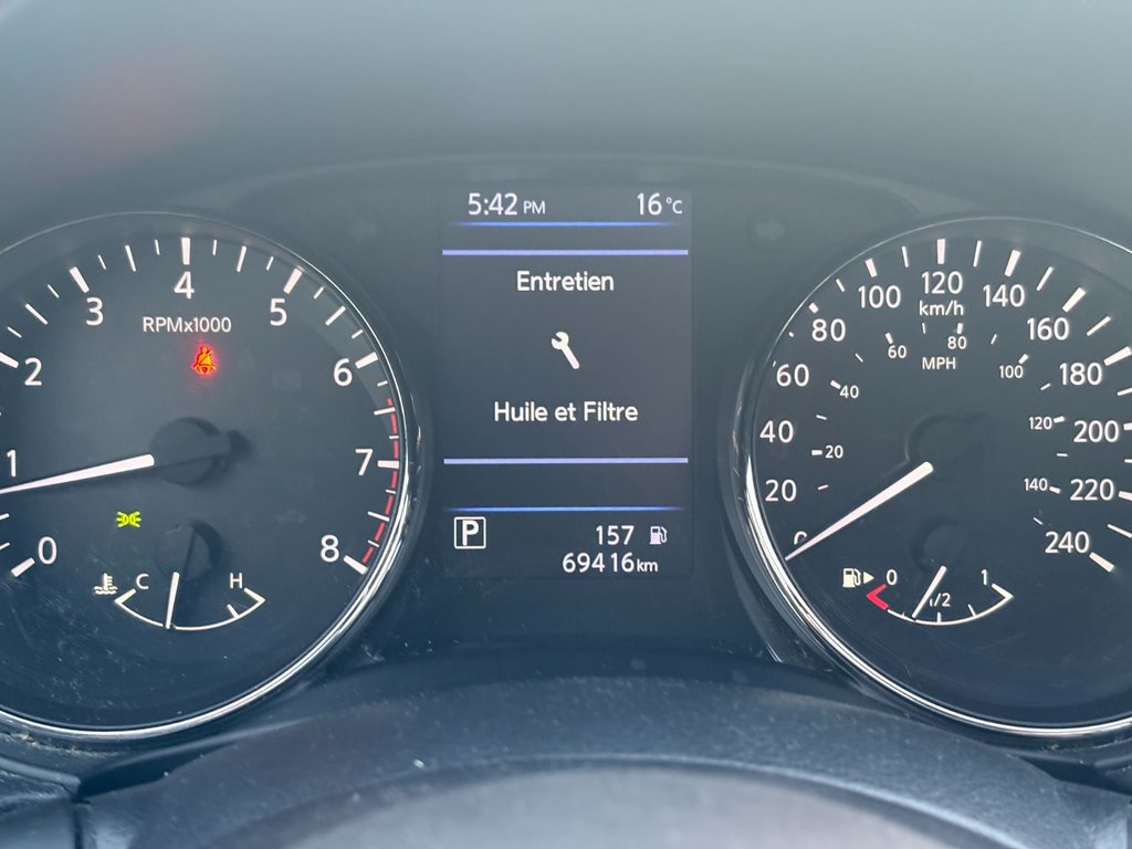 2021 Nissan Qashqai in Pointe-Aux-Trembles, Quebec - 14 - w1024h768px