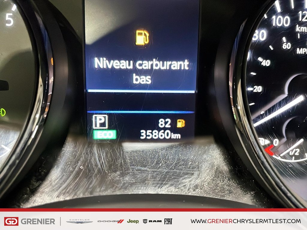 Nissan Rogue SV + AWD + CARPLAY 2018 à Pointe-Aux-Trembles, Québec - 15 - w1024h768px