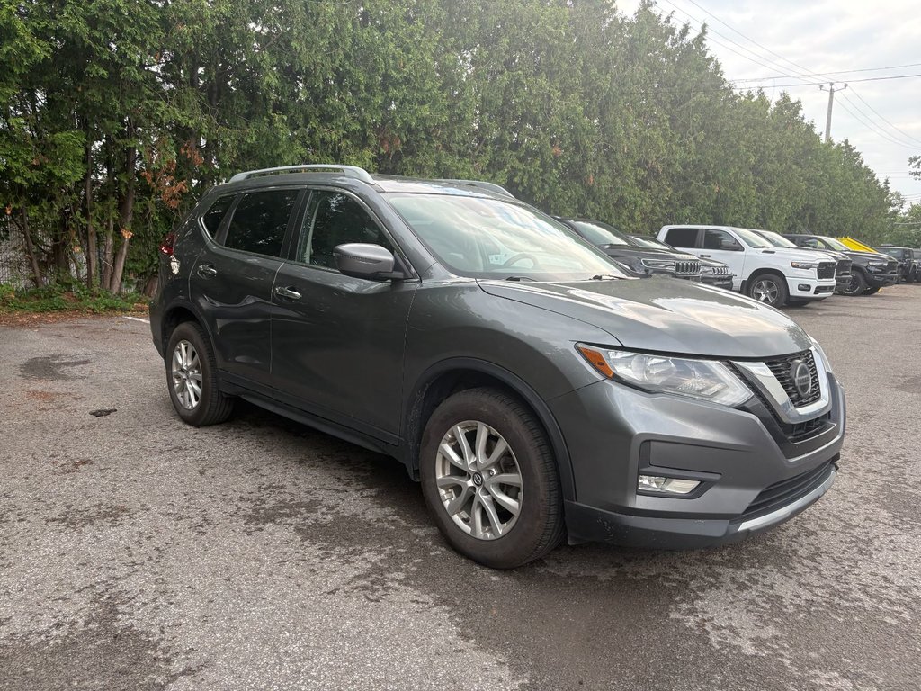 Nissan Rogue SV 2020 à Pointe-Aux-Trembles, Québec - 4 - w1024h768px