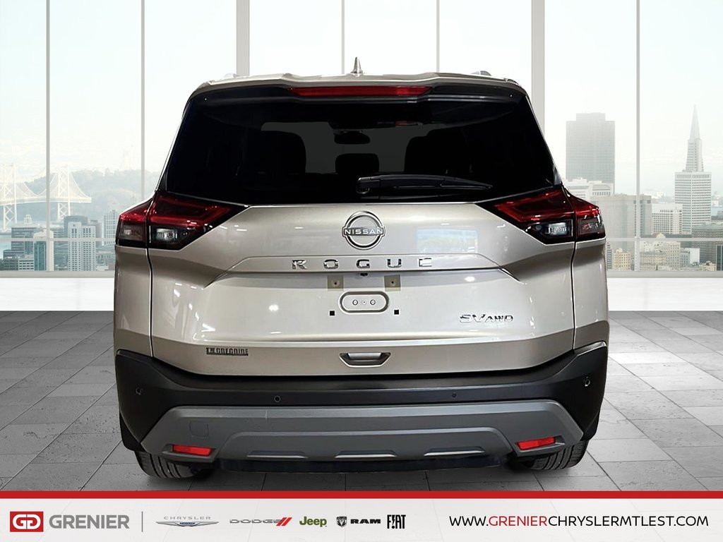 Nissan Rogue SV + TOIT OUVRANT + AWD + CLIMATISATION + CARPLAY 2023 à Pointe-Aux-Trembles, Québec - 3 - w1024h768px