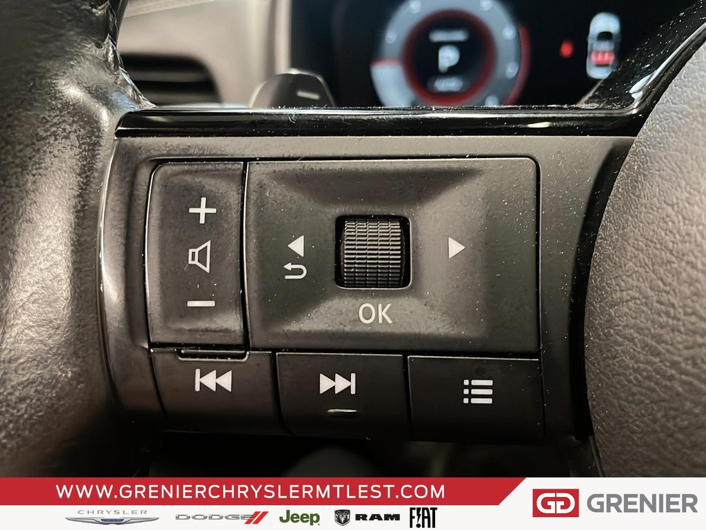 2024 Nissan Rogue SL + AWD + TOIT OUVRANT PANO in Pointe-Aux-Trembles, Quebec - 11 - w1024h768px