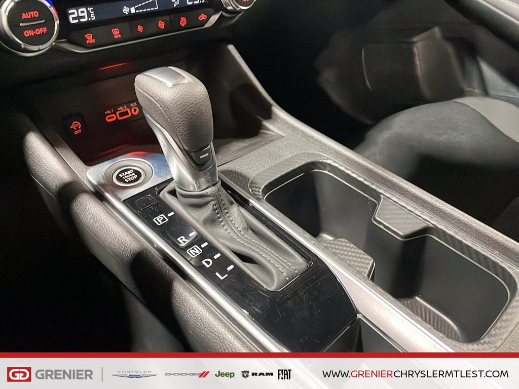 Nissan Sentra SV + T/A + DEMARREUR 2025 à Pointe-Aux-Trembles, Québec - 11 - w1024h768px