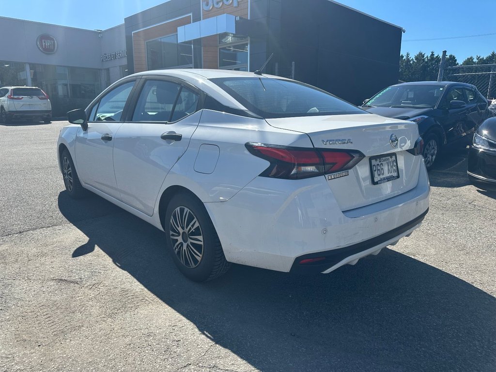 Nissan Versa S 2021 à Pointe-Aux-Trembles, Québec - 4 - w1024h768px
