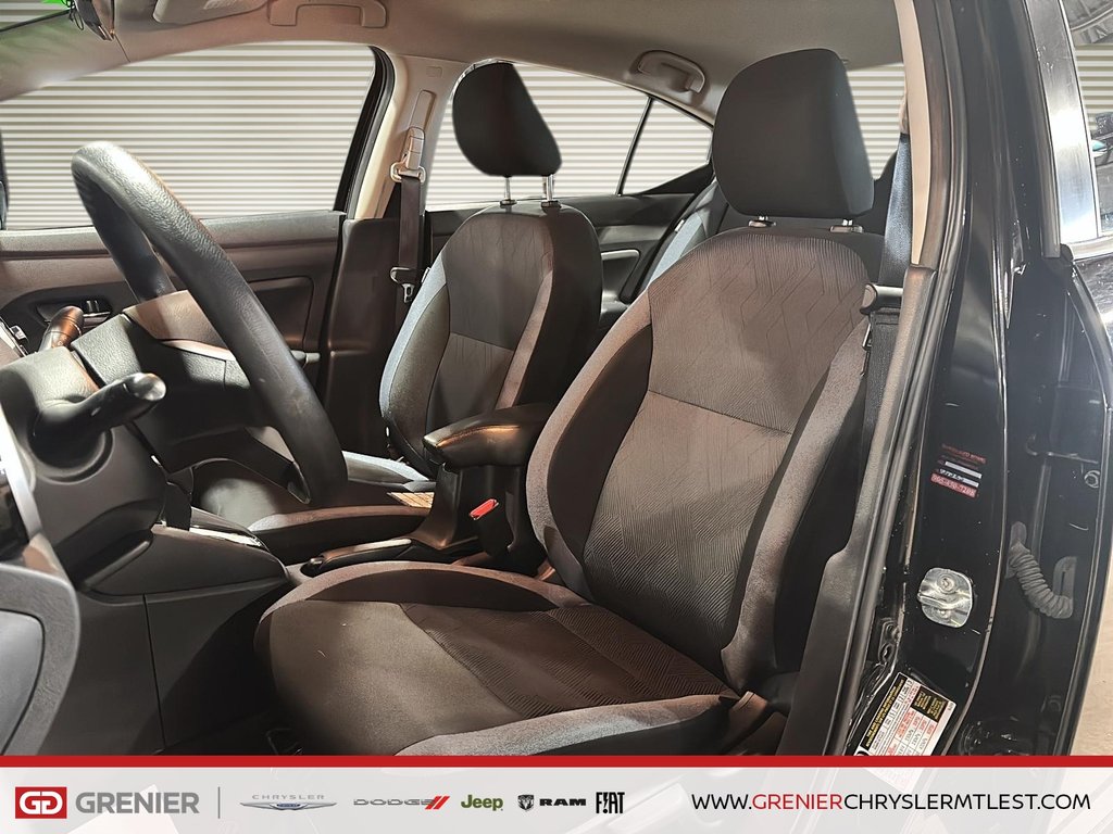 2024 Nissan Versa SV + AUTOMATIQUE + GROUPE ELECTRIQUE in Pointe-Aux-Trembles, Quebec - 7 - w1024h768px