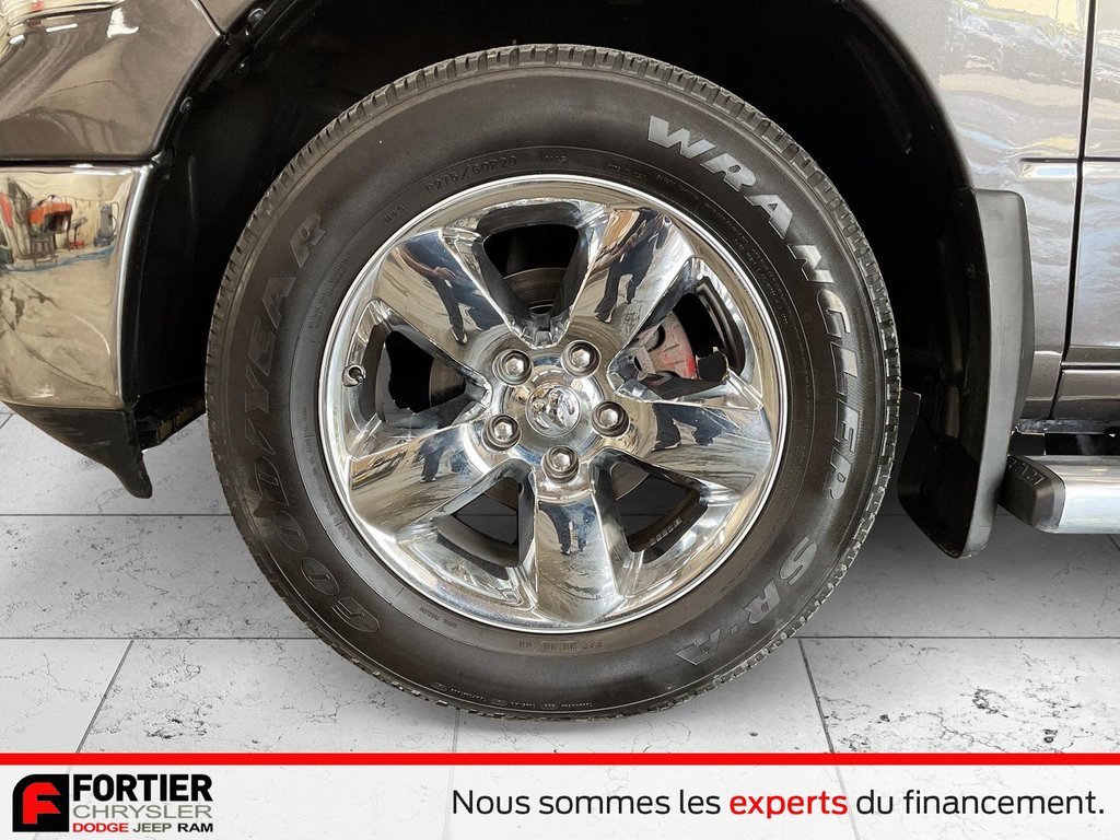 Ram 1500 Classic SXT + 4X4 + CREWCAB + V8 2019 à Pointe-Aux-Trembles, Québec - 8 - w1024h768px