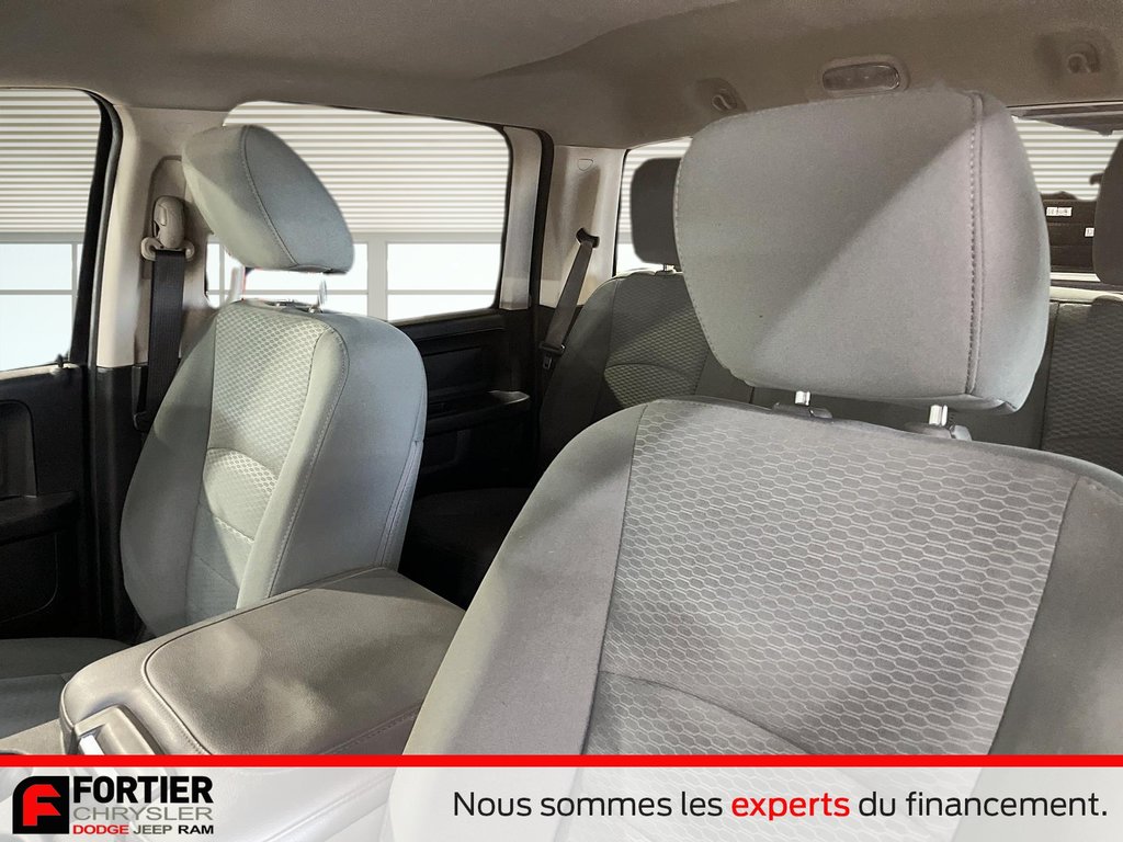 Ram 1500 Classic SXT + 4X4 + CREWCAB + V8 2019 à Pointe-Aux-Trembles, Québec - 9 - w1024h768px