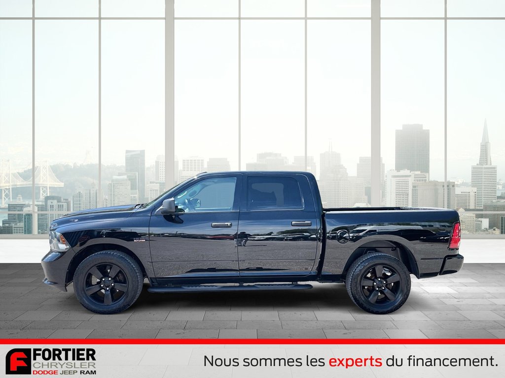 2020 Ram 1500 Classic EXPRESS + NIGHT EDITION + CREWCAB + V8 in Pointe-Aux-Trembles, Quebec - 8 - w1024h768px