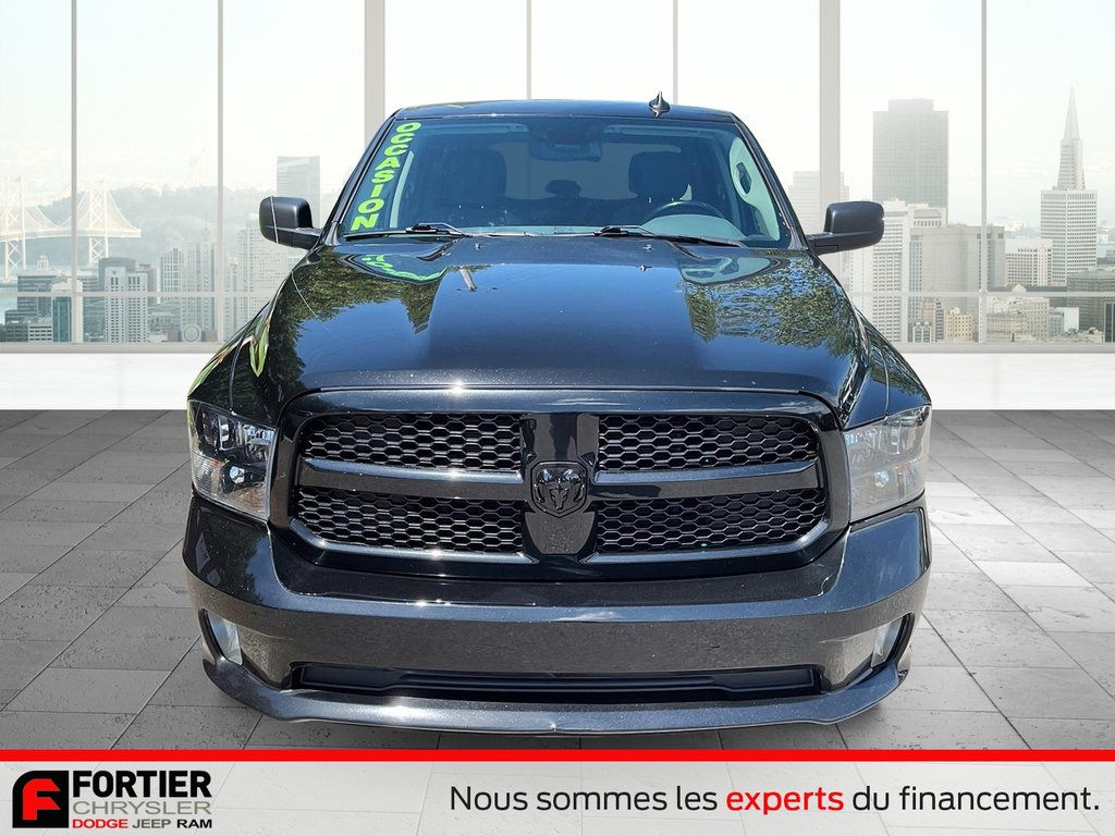 2020 Ram 1500 Classic EXPRESS + NIGHT EDITION + CREWCAB + V8 in Pointe-Aux-Trembles, Quebec - 3 - w1024h768px