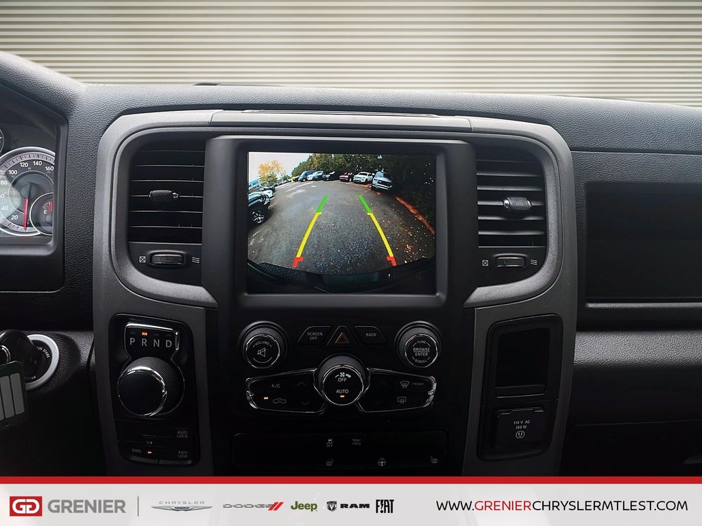 Ram 1500 Classic EXPRESS + 4X4 + QUAD CAB + V6 3.6L 2021 à Pointe-Aux-Trembles, Québec - 17 - w1024h768px