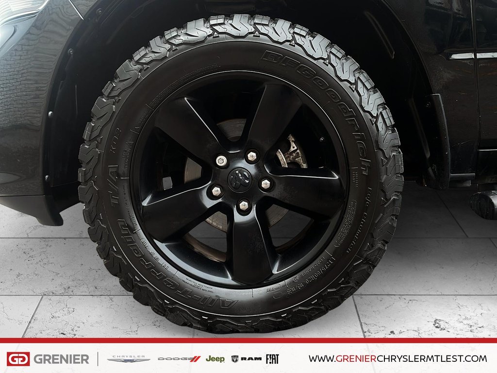 Ram 1500 Classic EXPRESS + 4X4 + QUAD CAB + V6 3.6L 2021 à Pointe-Aux-Trembles, Québec - 7 - w1024h768px