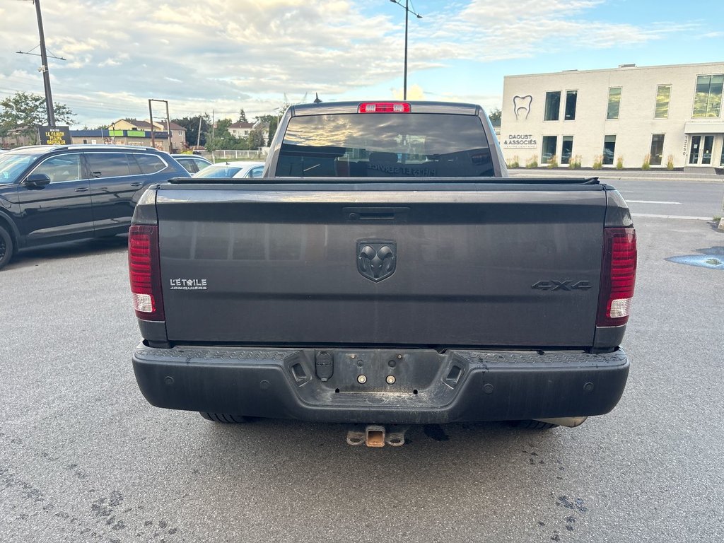 2021 Ram 1500 Classic Warlock in Pointe-Aux-Trembles, Quebec - 12 - w1024h768px