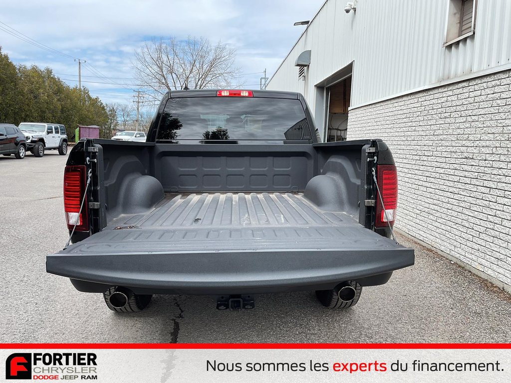 Ram 1500 Classic Warlock 2022 à Pointe-Aux-Trembles, Québec - 25 - w1024h768px