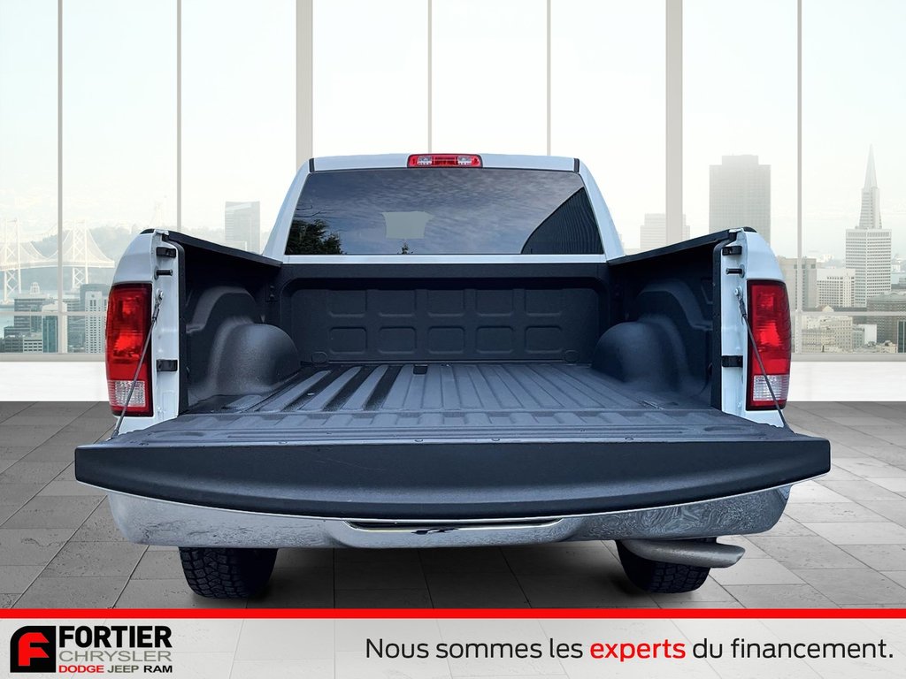 Ram 1500 Classic SLT + CREW CAB + V8+ CLIMATISATION 2022 à Pointe-Aux-Trembles, Québec - 19 - w1024h768px