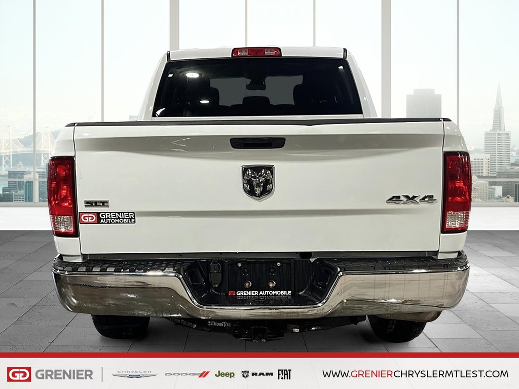 Ram 1500 Classic SLT + 4X4 CREW CAB + V8 HEMI 5.7L + 2022 à Pointe-Aux-Trembles, Québec - 3 - w1024h768px