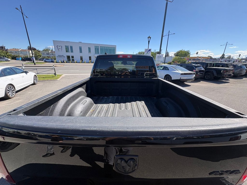 Ram 1500 Classic Warlock 2022 à Pointe-Aux-Trembles, Québec - 13 - w1024h768px